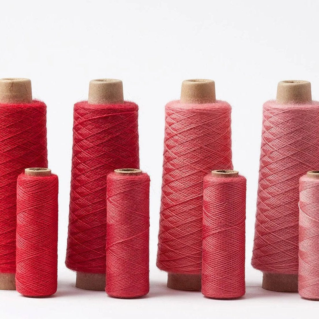 GIST Weaving Yarn Cherry GIST Array