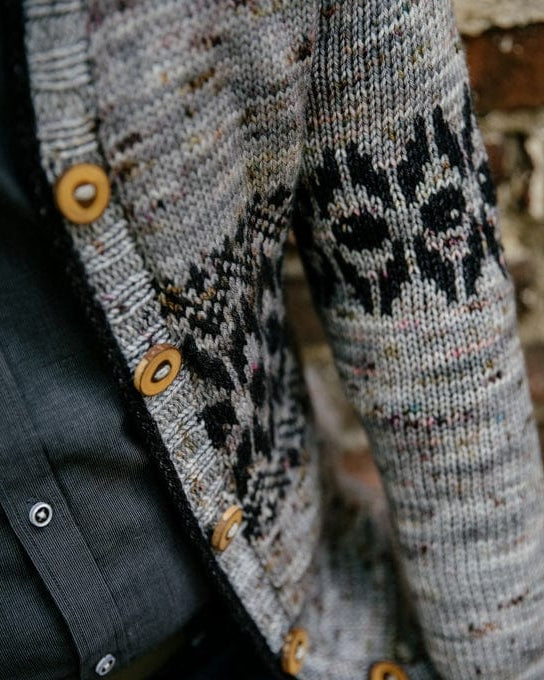 Laine Magazine Books Laine Strands of Joy