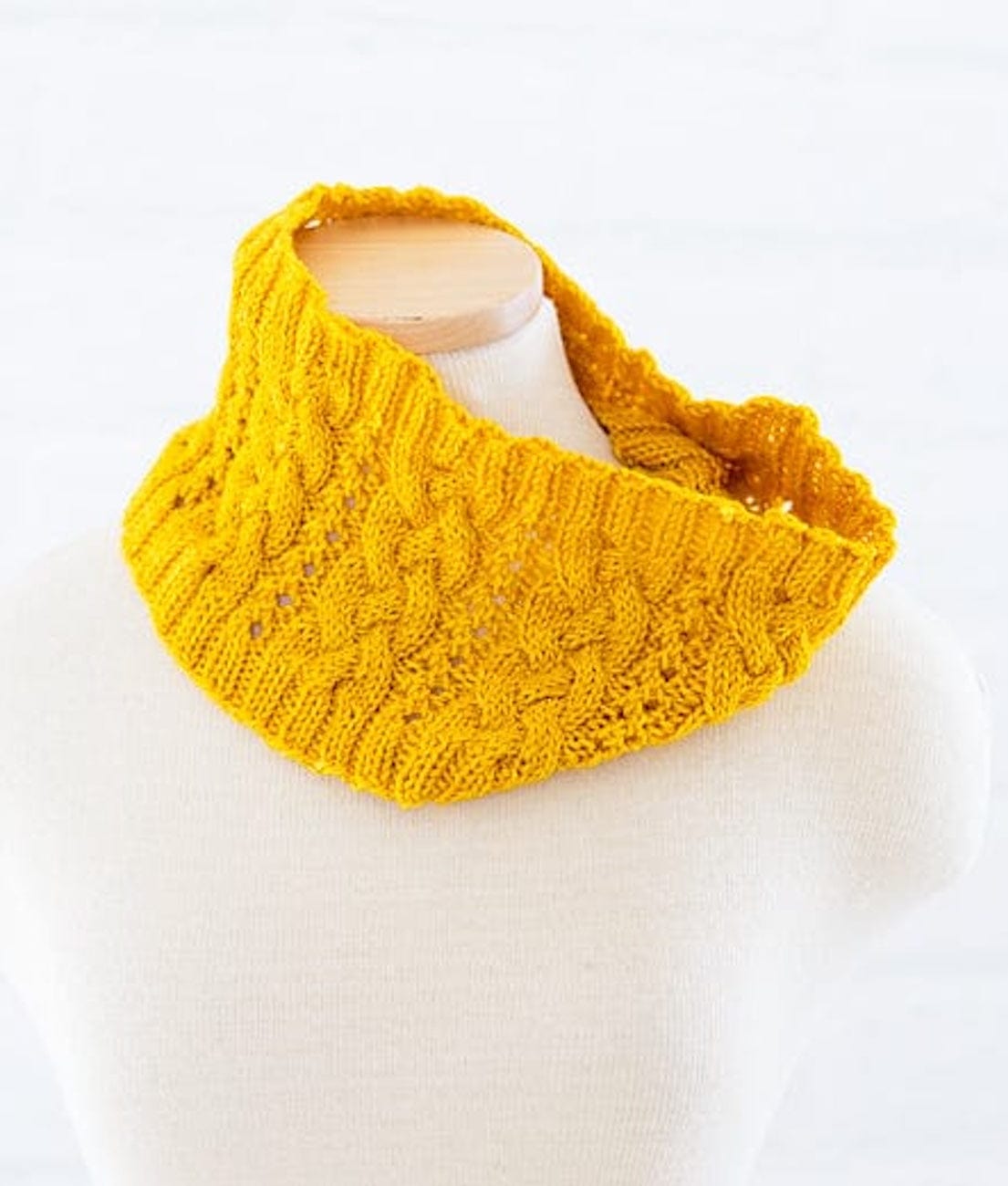 SweetGeorgia Yarns Knitting Patterns Creekside Cables Knit Cowl