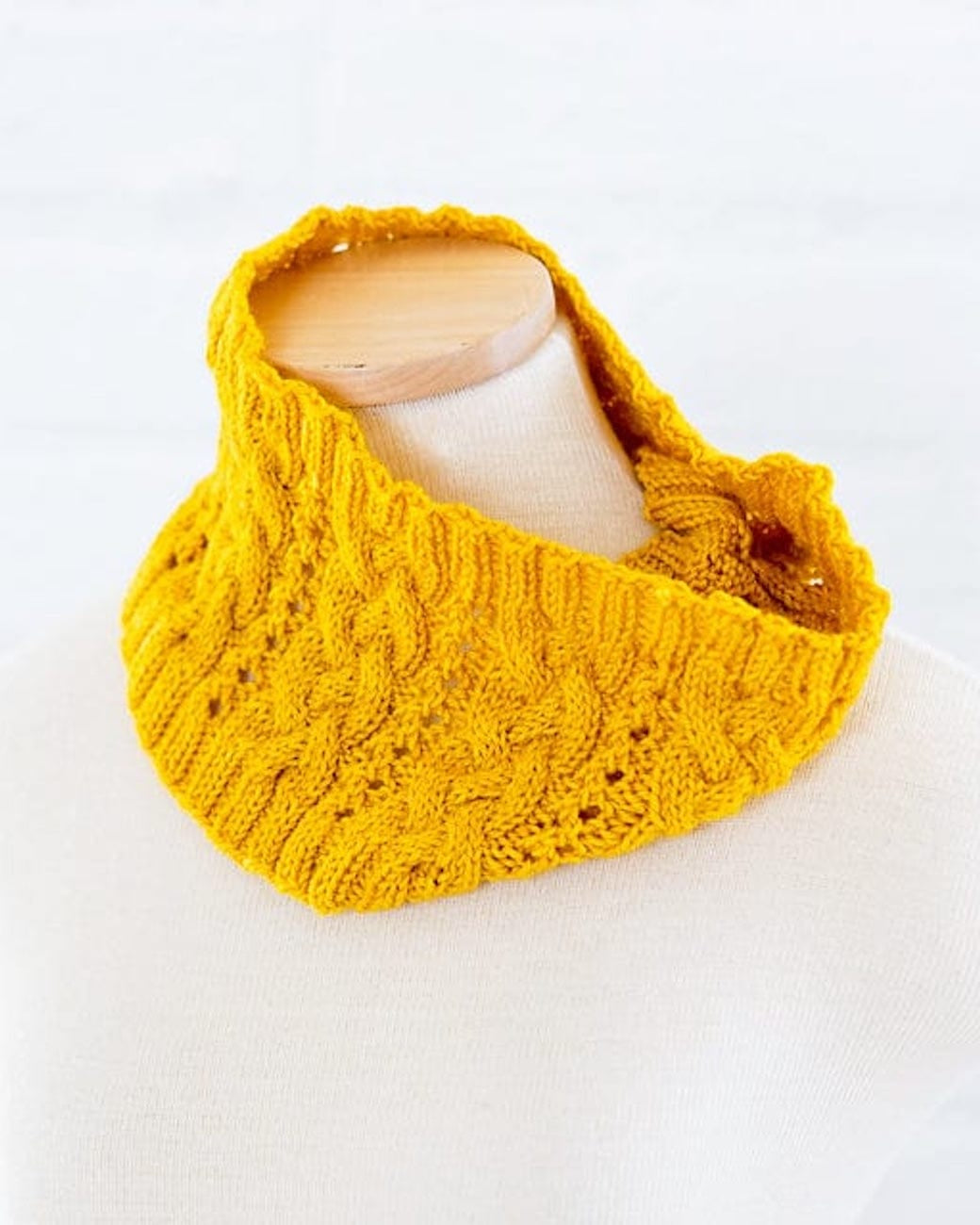 SweetGeorgia Yarns Knitting Patterns Creekside Cables Knit Cowl