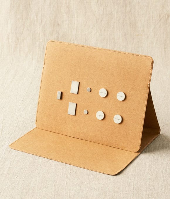 COCOKNITS COCOKNITS COCOKNITS / Maker's Board - Kraft