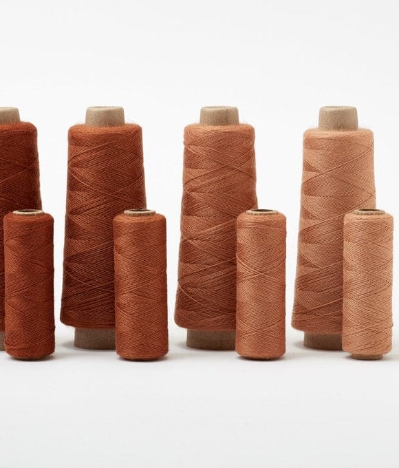 GIST Weaving Yarn Cinnamon GIST Array