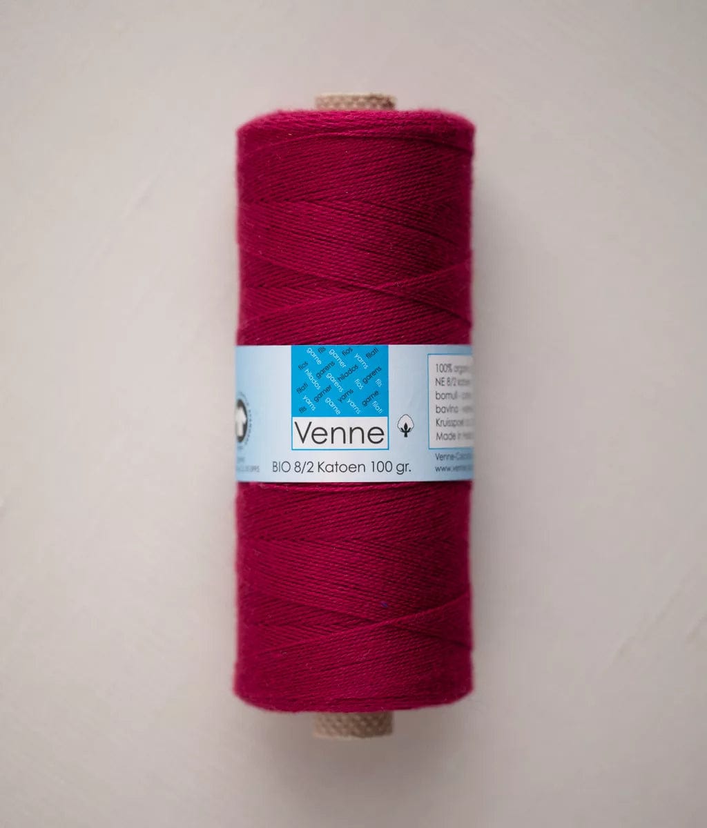 Venne Weaving Yarn Raspberry Venne 8/2